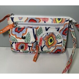 Lily Bloom wristlet